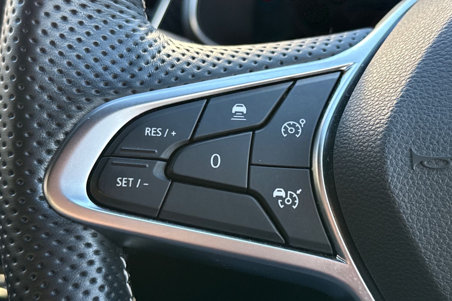 Used Renault Arkana 2023 for sale - 77211568: Photo 36