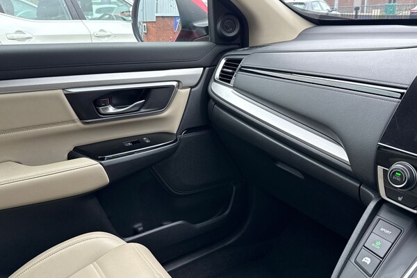 Used Honda CR-V 2022 for sale - 76250610: Photo 39