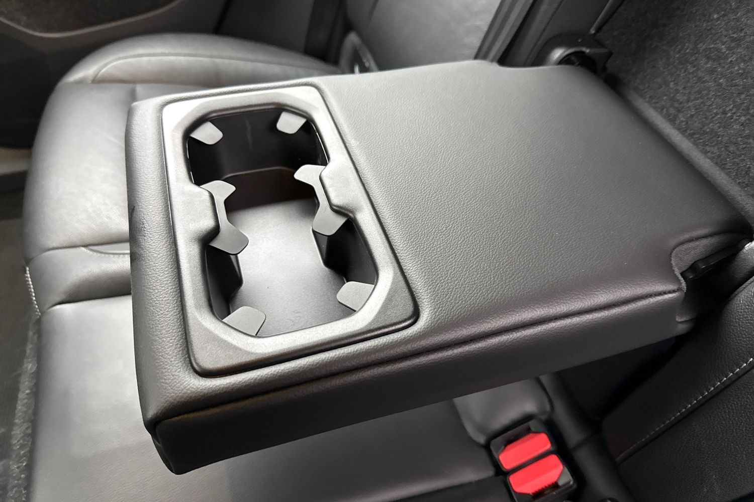 Used Volvo XC40 2021 for sale - 77451068: Photo 34