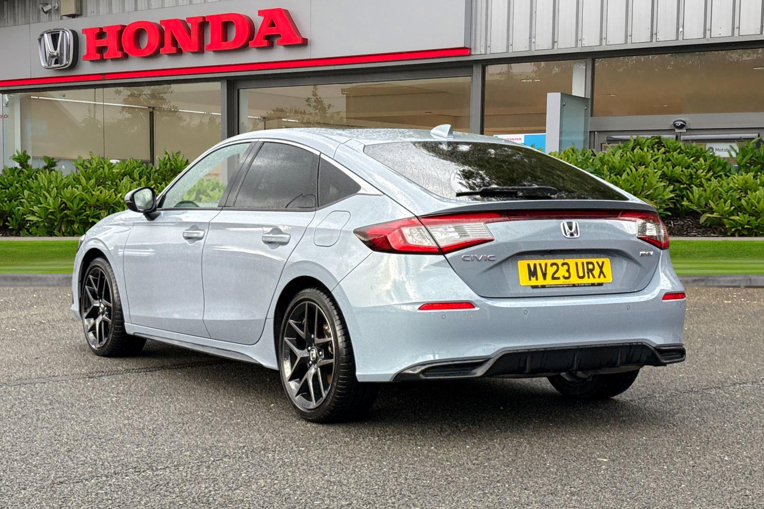 Used Honda Civic 2023 for sale - 76242715: Photo 2