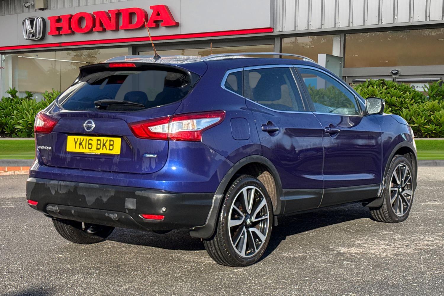 Used Nissan Qashqai 2016 for sale - 77480752: Photo 8