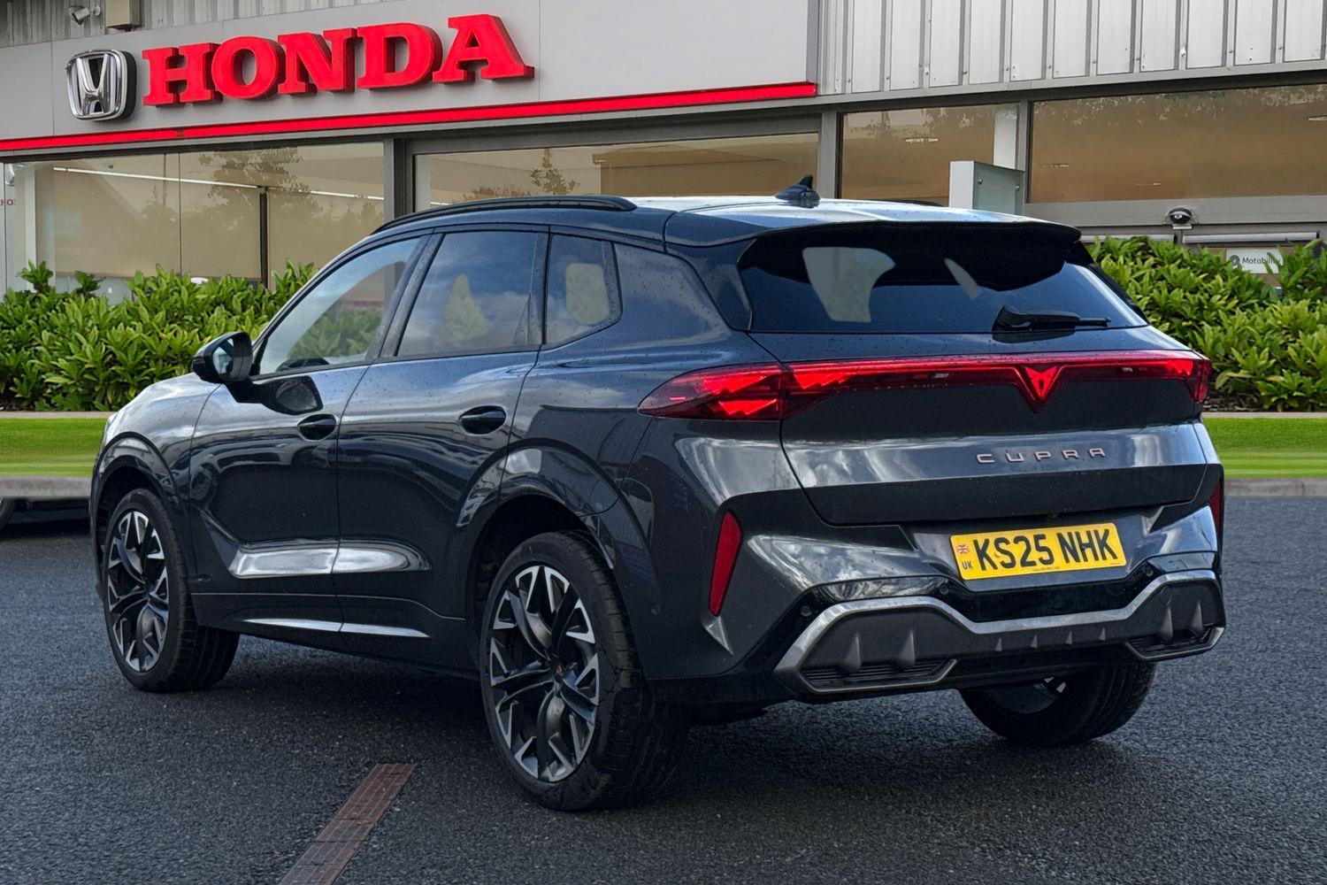 Used Cupra Terramar 2025 for sale - 78029343: Photo 3