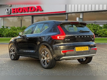 Used Volvo XC40 2021 for sale - 76863279: Photo