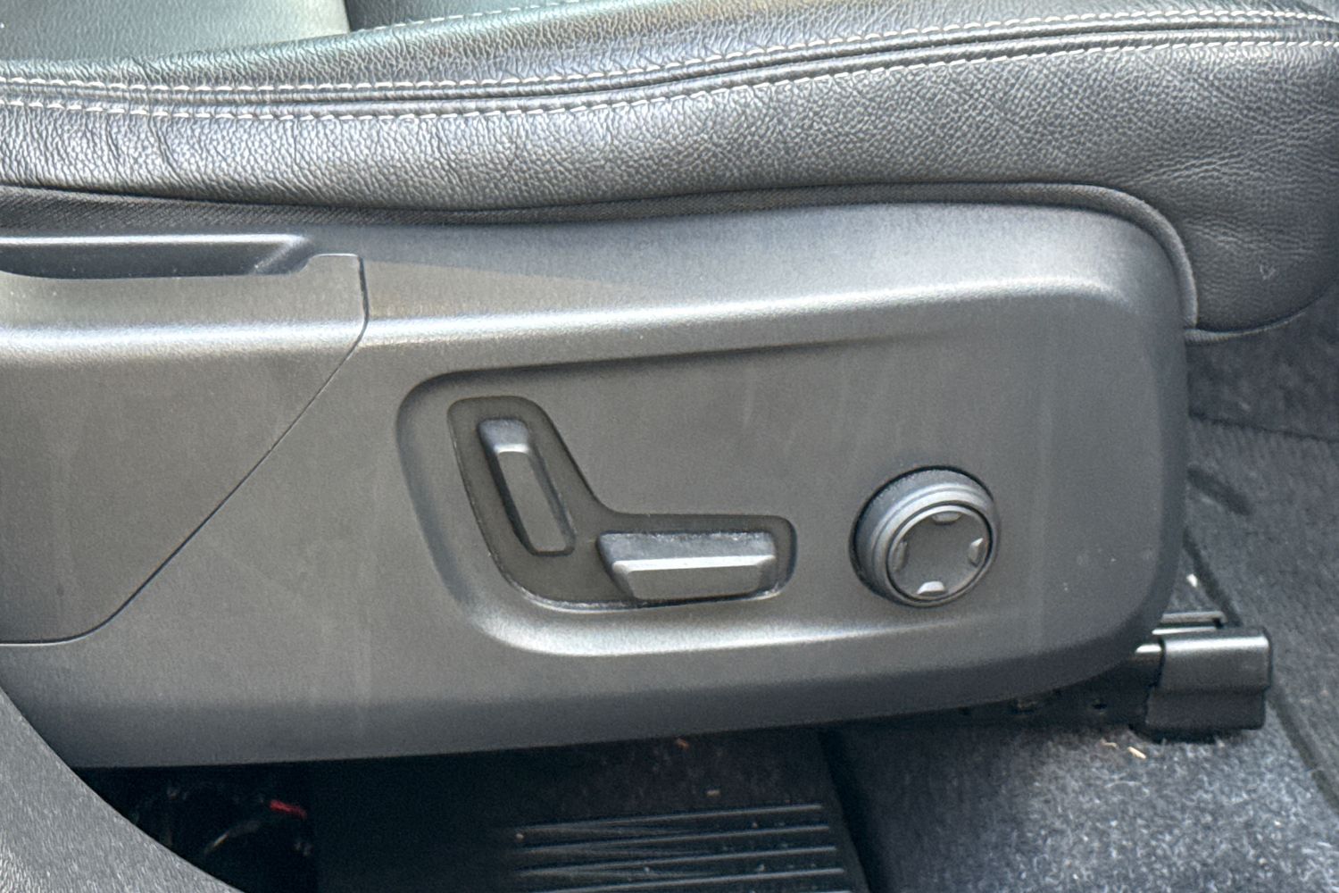 Used Volvo XC40 2021 for sale - 76863279: Photo 30