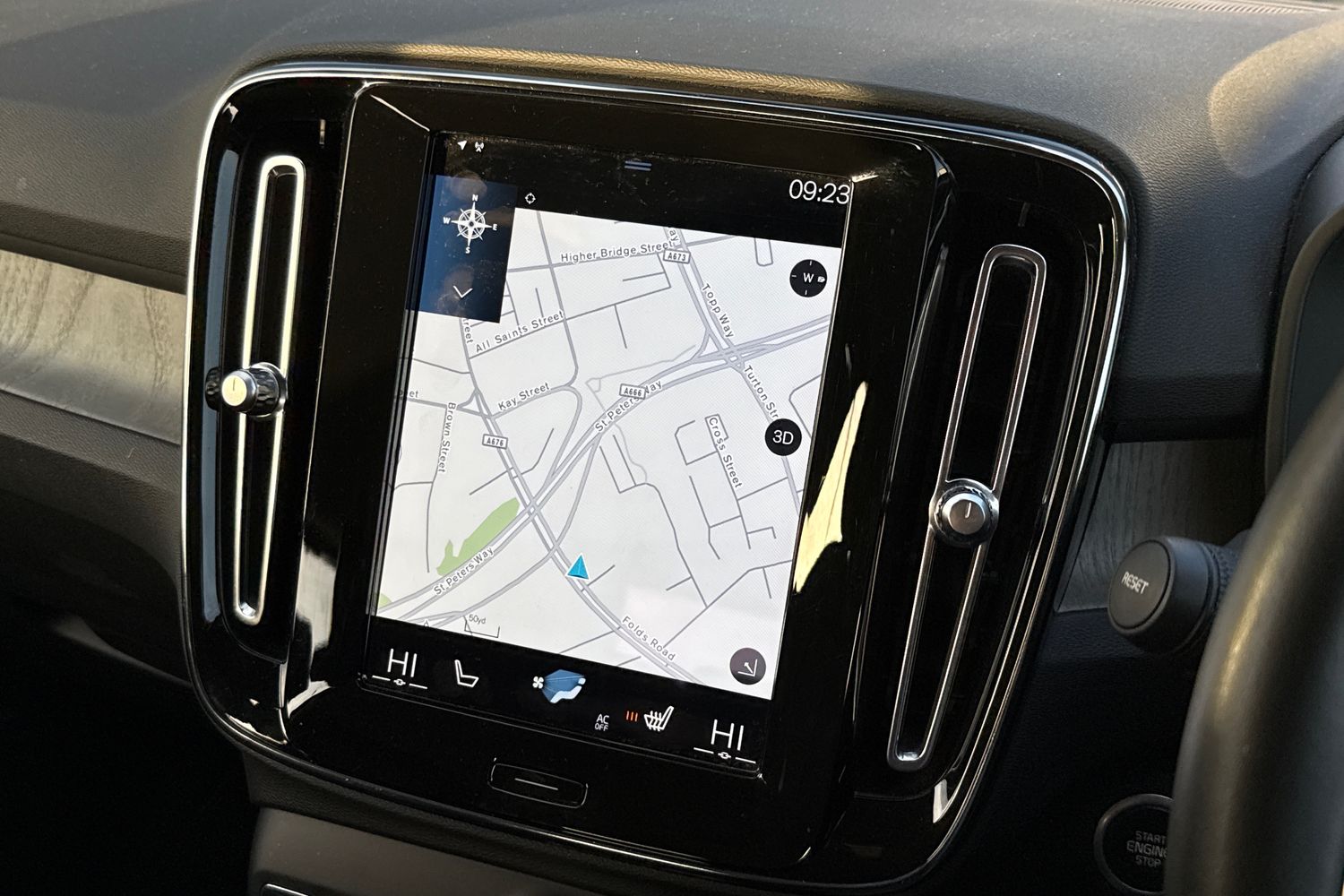 Used Volvo XC40 2021 for sale - 76863279: Photo 46