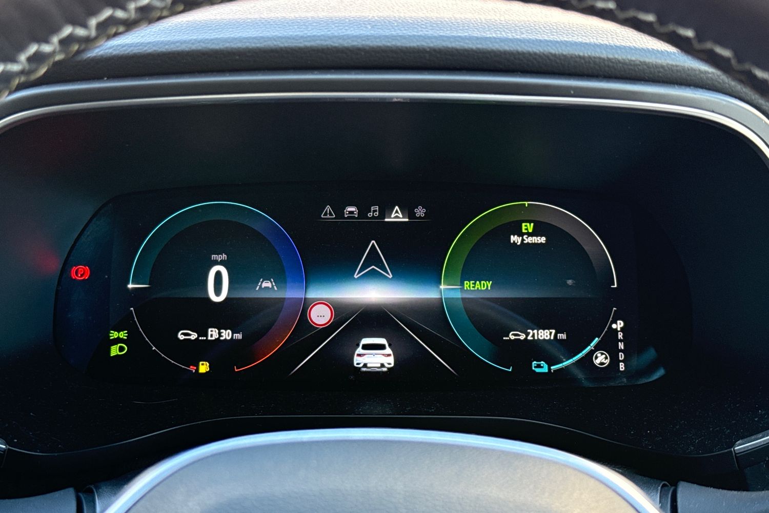 Used Renault Arkana 2023 for sale - 77951768: Photo 11