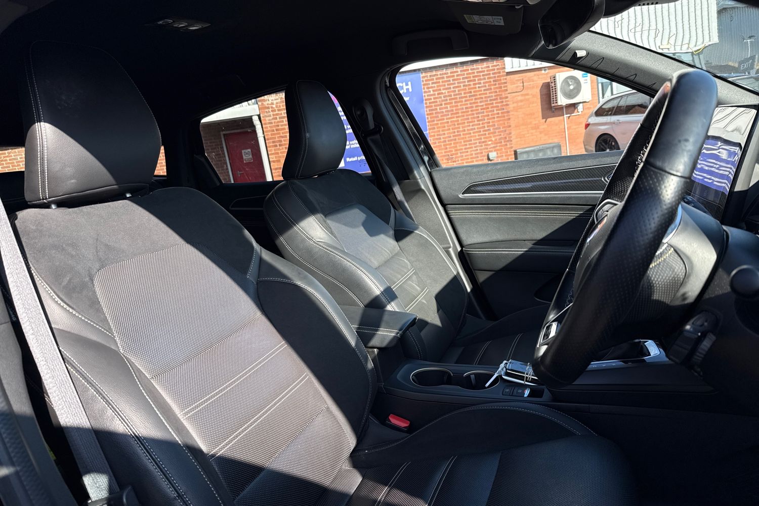 Used Renault Arkana 2023 for sale - 77951768: Photo 21