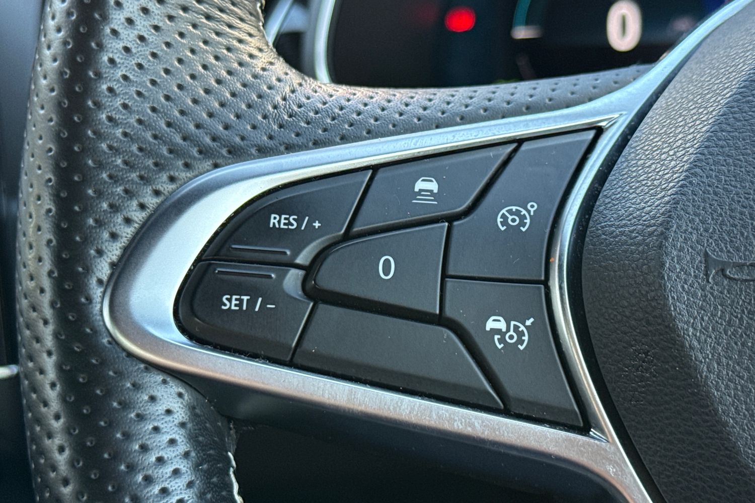 Used Renault Arkana 2023 for sale - 77951768: Photo 37