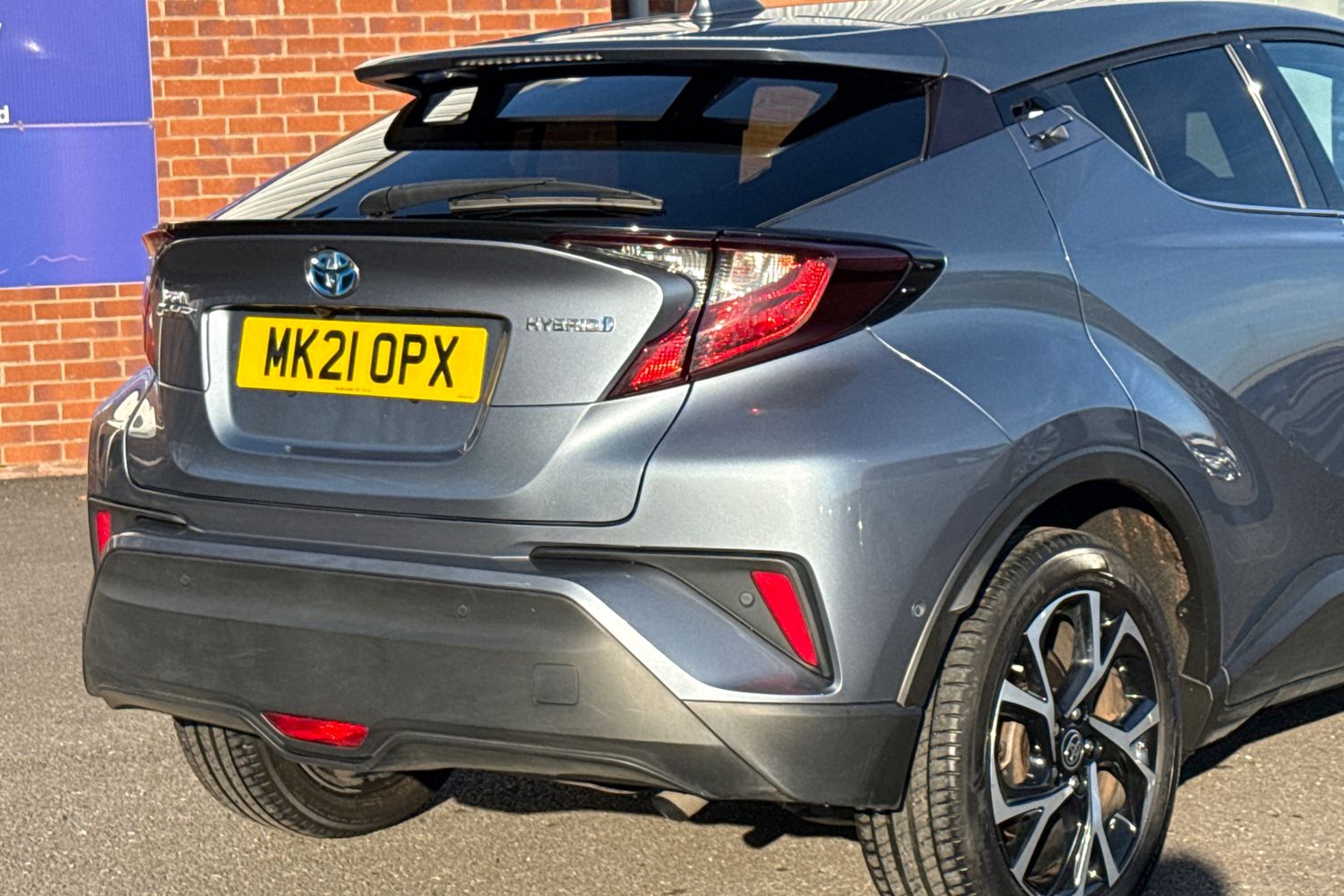 Used Toyota C-HR 2021 for sale - 76654389: Photo 10