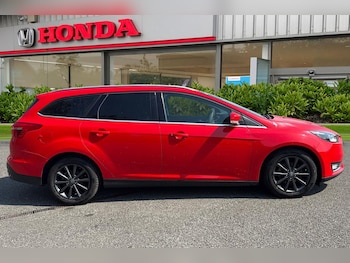 Used Ford Focus 2015 for sale - 79228064: Photo