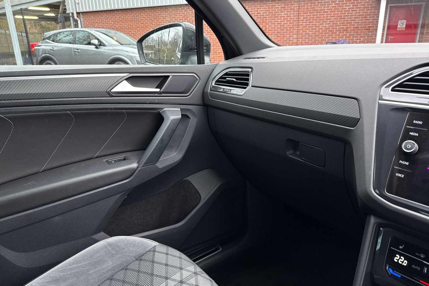 Used Volkswagen Tiguan 2022 for sale - 77390241: Photo 49