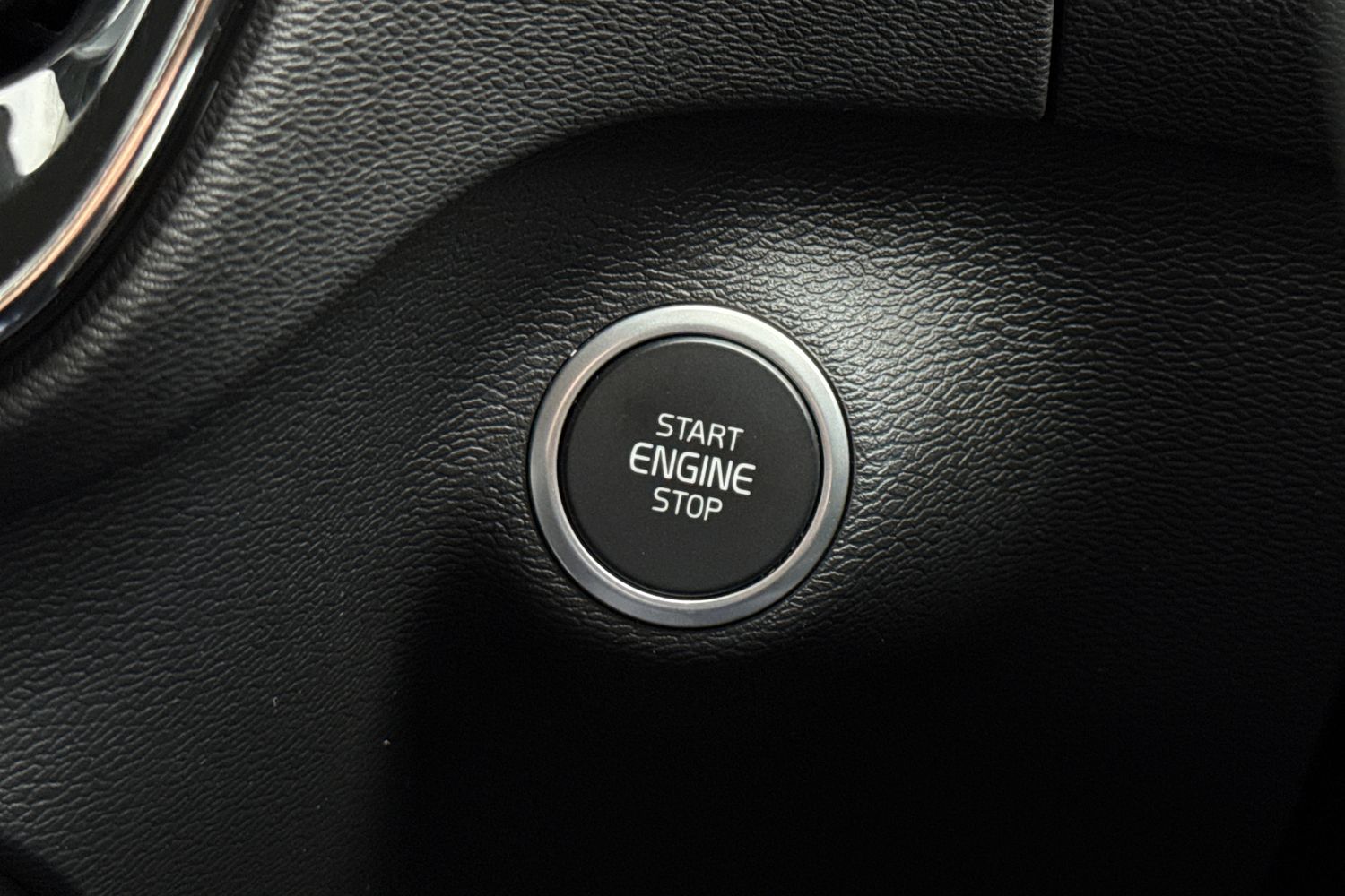 Used Volvo XC40 2021 for sale - 77048527: Photo 49