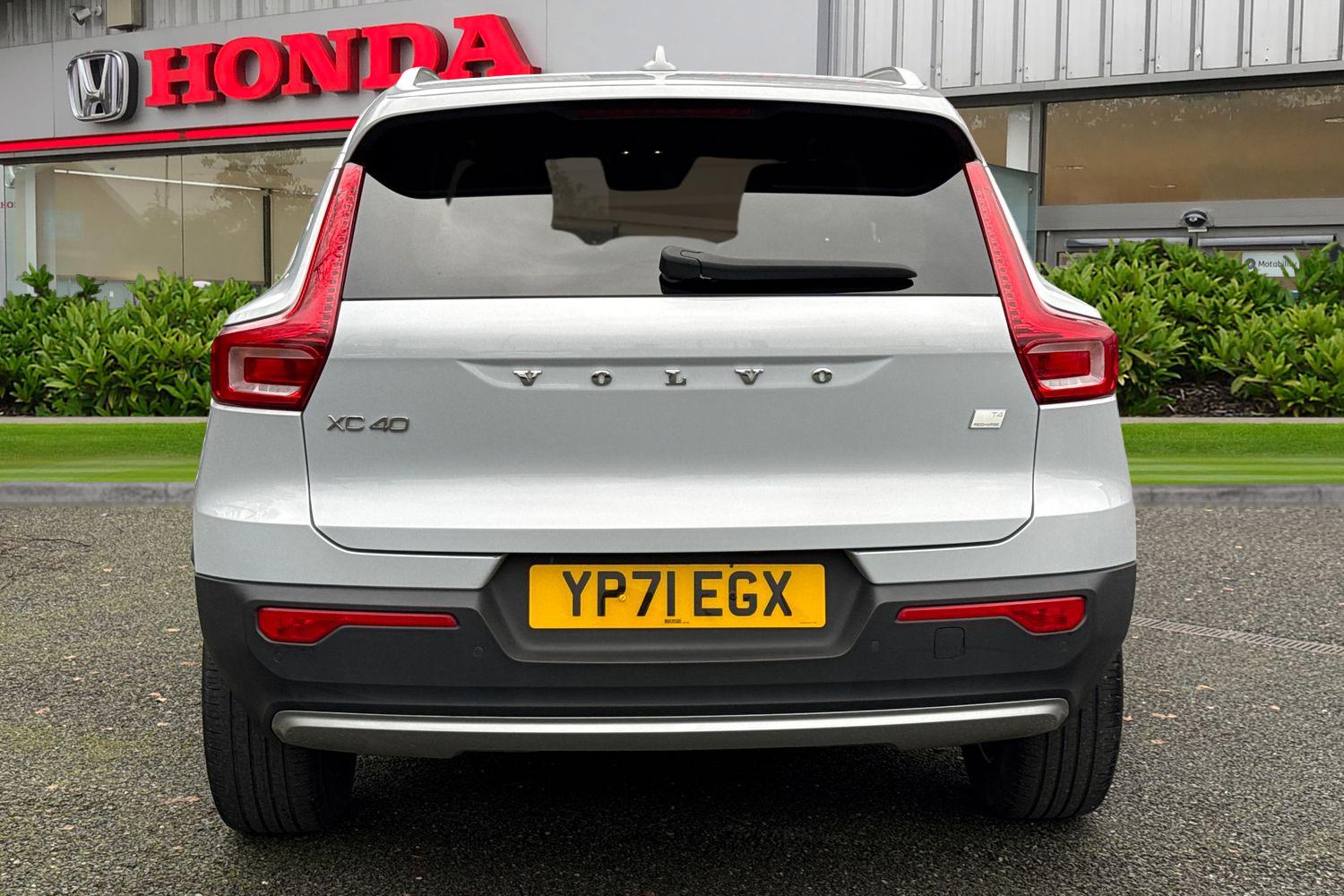 Used Volvo XC40 2021 for sale - 77048527: Photo 6