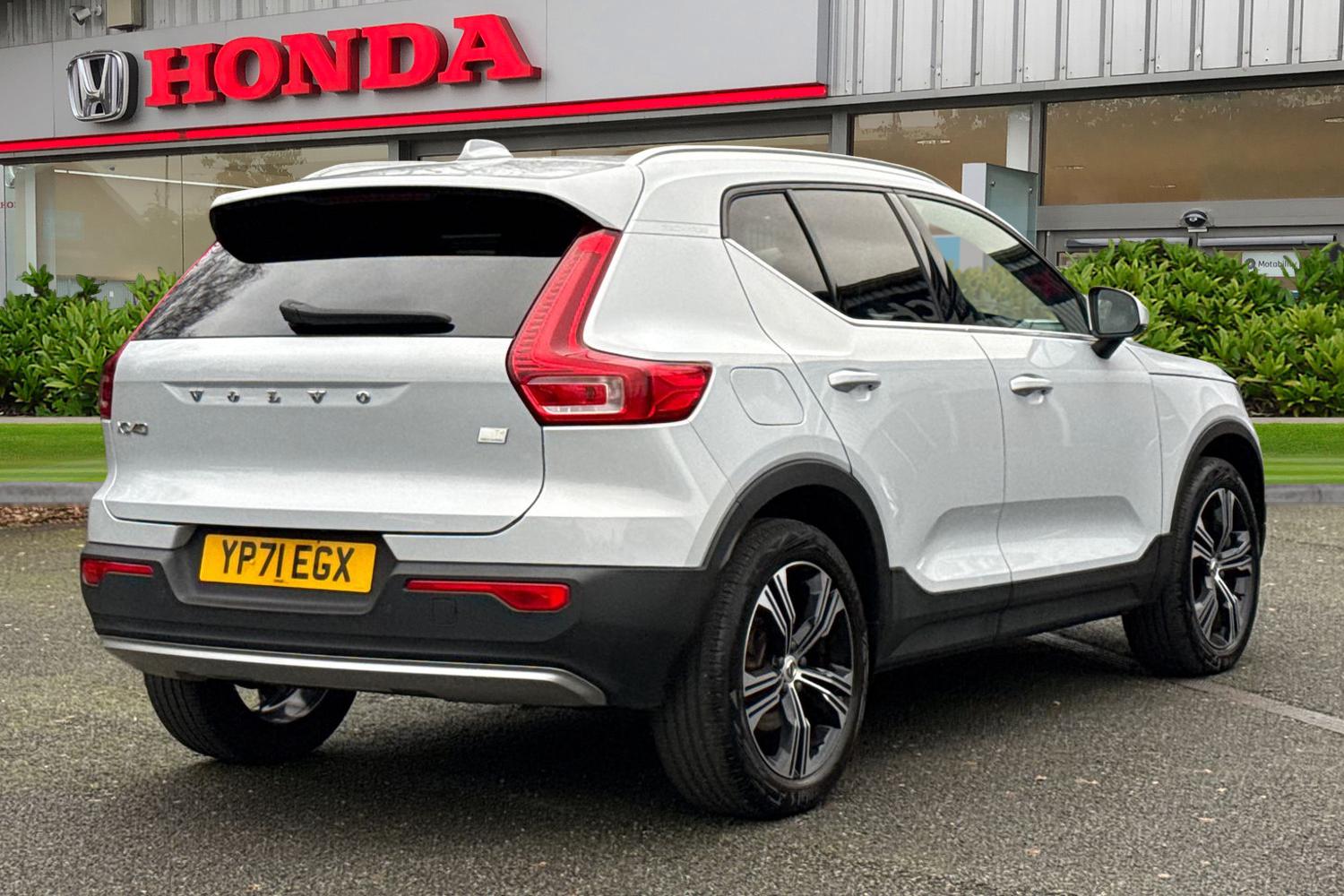 Used Volvo XC40 2021 for sale - 77048527: Photo 8