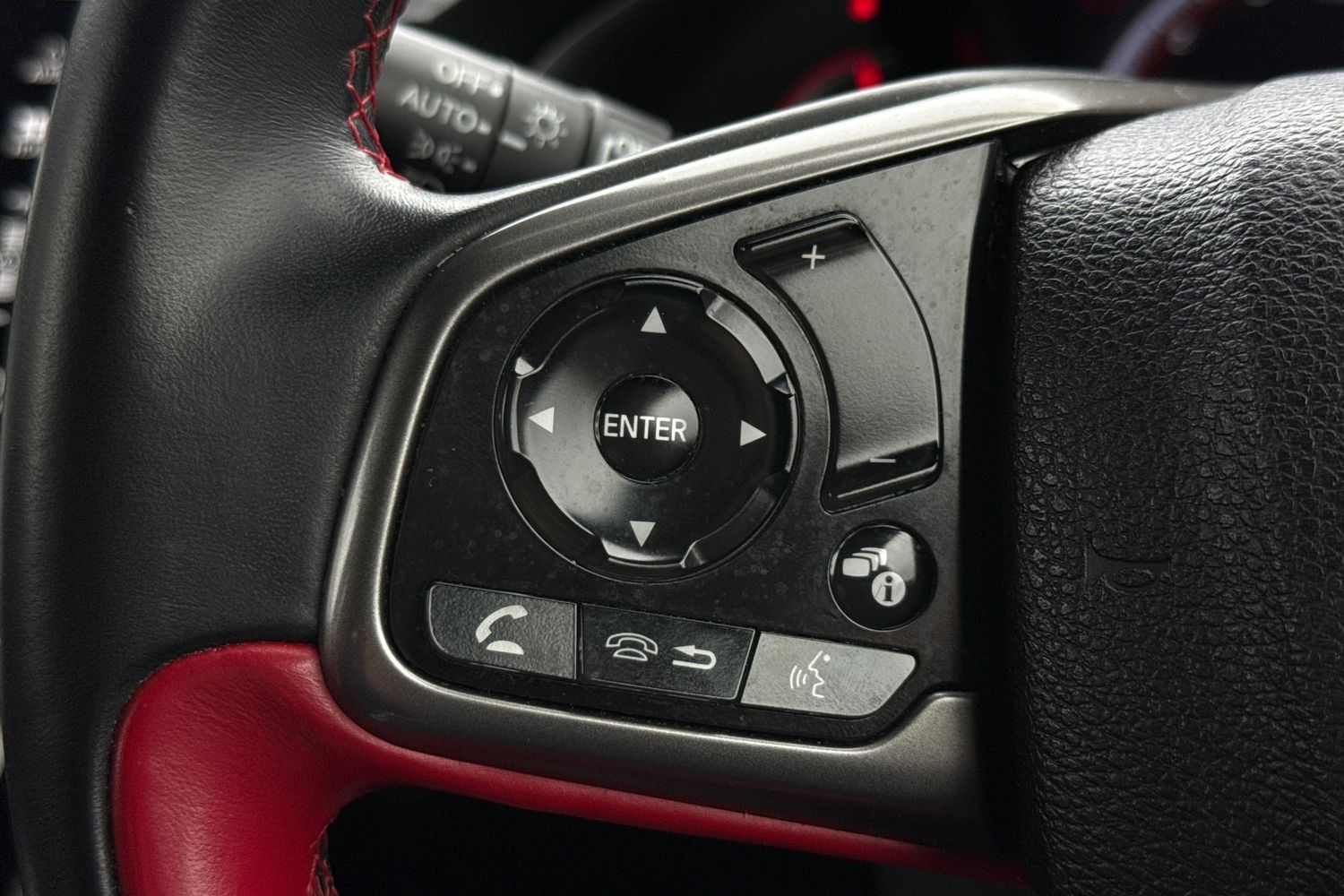 Used Honda Civic 2020 for sale - 77620523: Photo 46