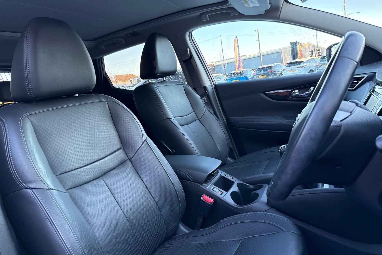 Used Nissan Qashqai 2017 for sale - 77112553: Photo 23