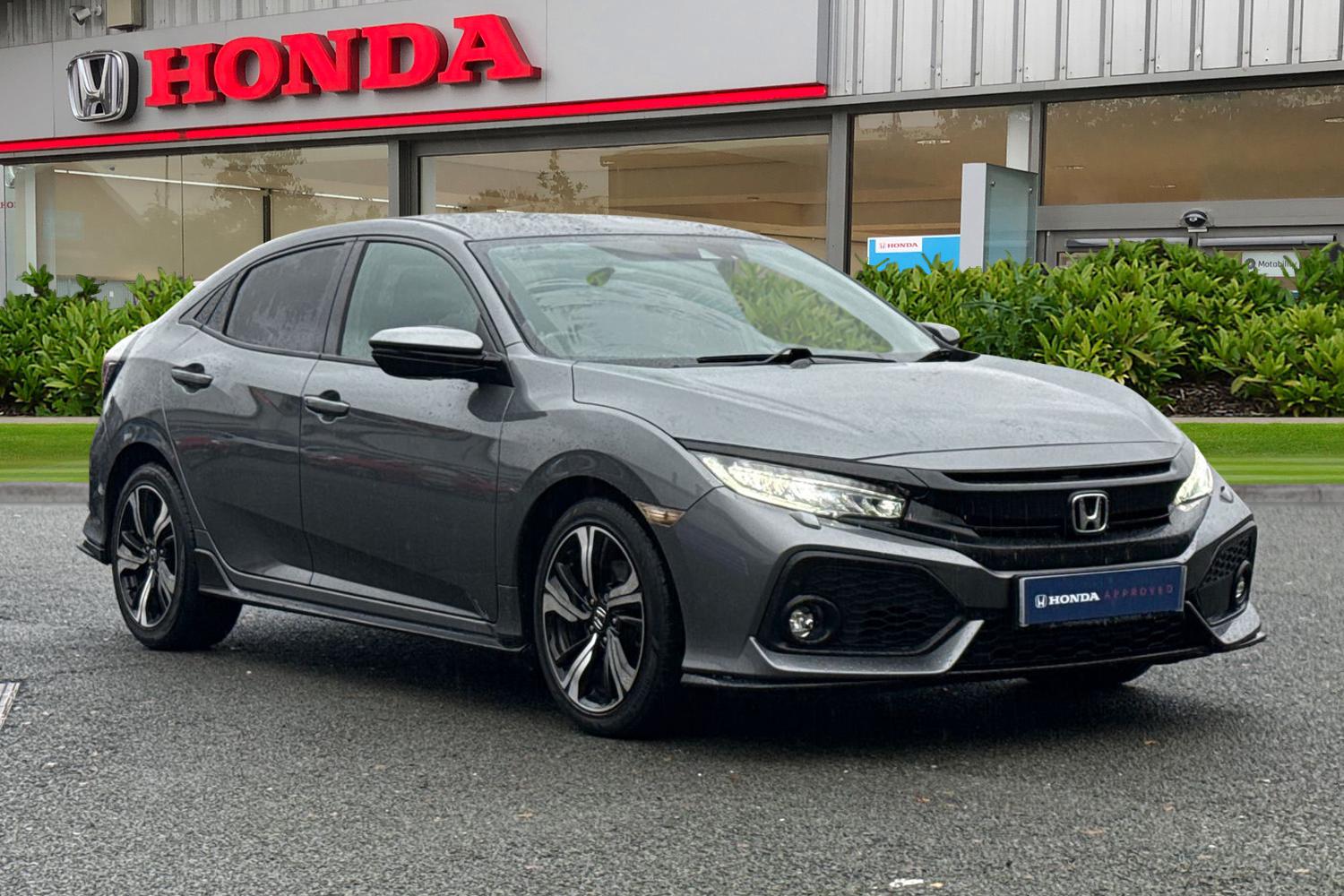 Used Honda Civic 2019 for sale - 76955403: Photo 1