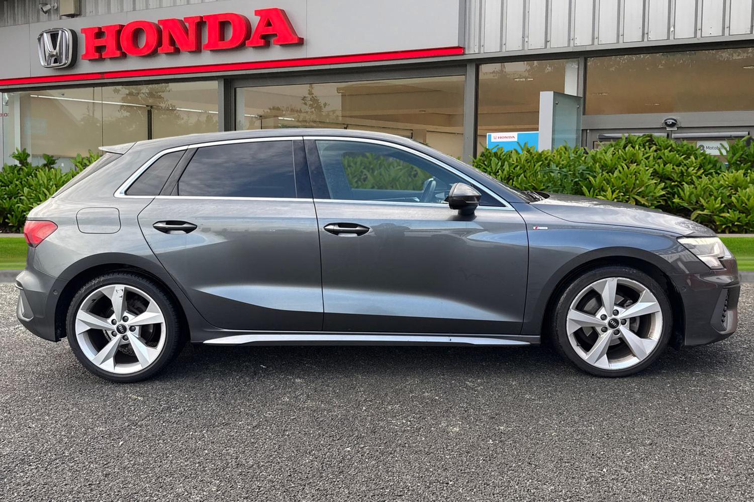 Used Audi A3 2022 for sale - 77211586: Photo 3