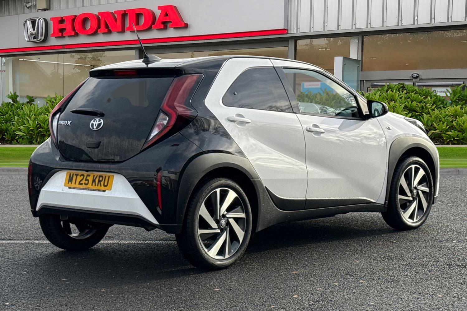 Used Toyota Aygo X 2025 for sale - 76961600: Photo 13