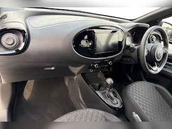 Used Toyota Aygo X 2025 for sale - 76961600: Photo