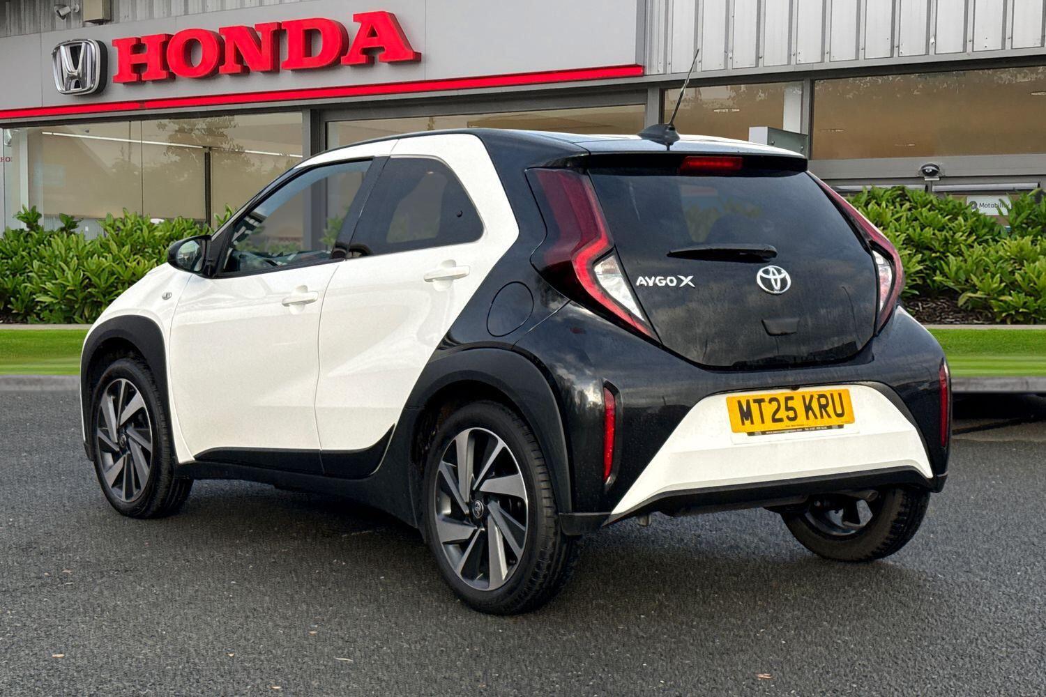 Used Toyota Aygo X 2025 for sale - 76961600: Photo 3