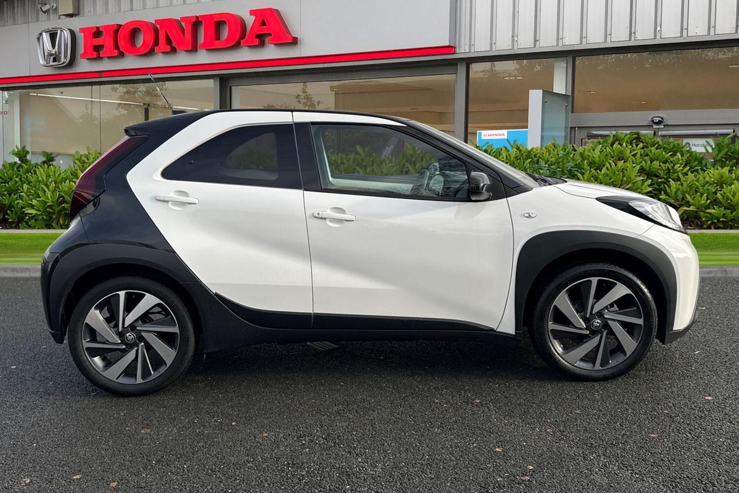 Used Toyota Aygo X 2025 for sale - 76961600: Photo 6