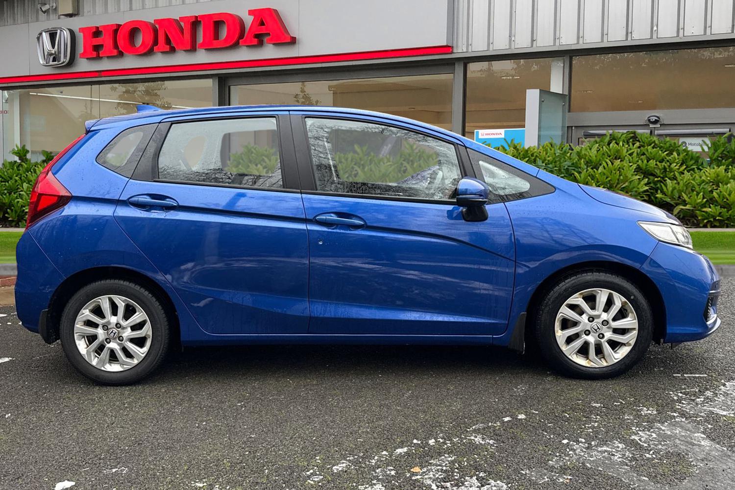 Used Honda Jazz 2020 for sale - 77128954: Photo 3