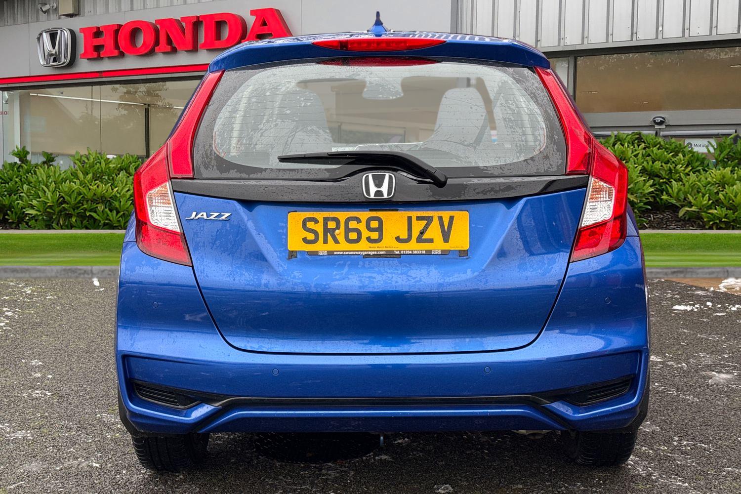 Used Honda Jazz 2020 for sale - 77128954: Photo 6