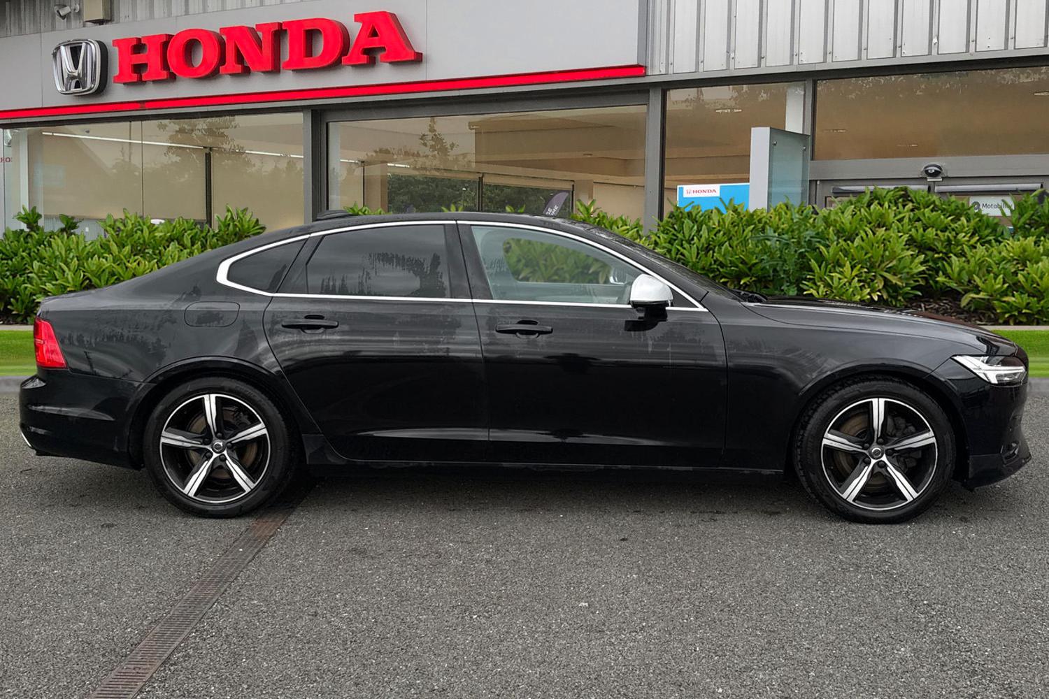 Used Volvo S90 2017 for sale - 77719224: Photo 3