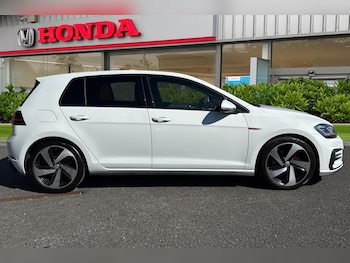Used Volkswagen Golf 2017 for sale - 78311686: Photo