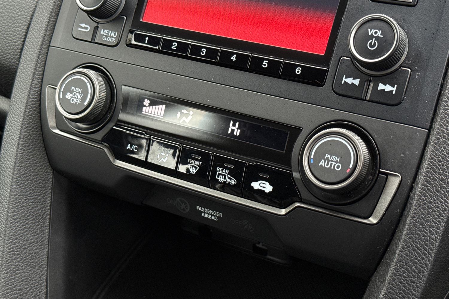 Used Honda Civic 2017 for sale - 77340945: Photo 21