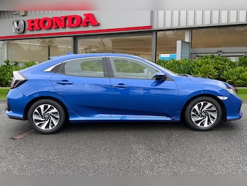 Used Honda Civic 2017 for sale - 77340945: Photo