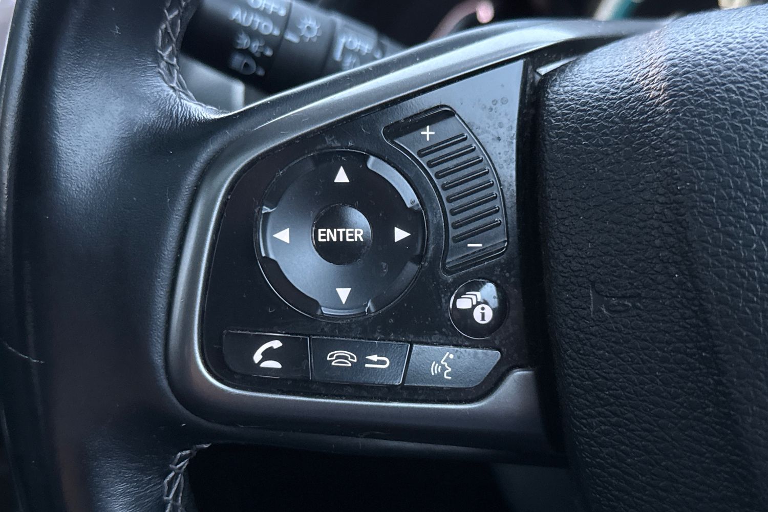 Used Honda Civic 2017 for sale - 77642059: Photo 48