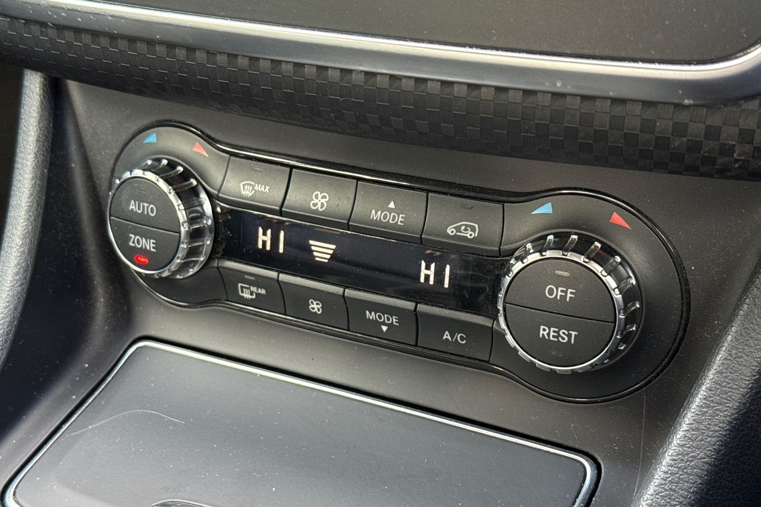 Used Mercedes-Benz A-Class 2016 for sale - 76390820: Photo 21