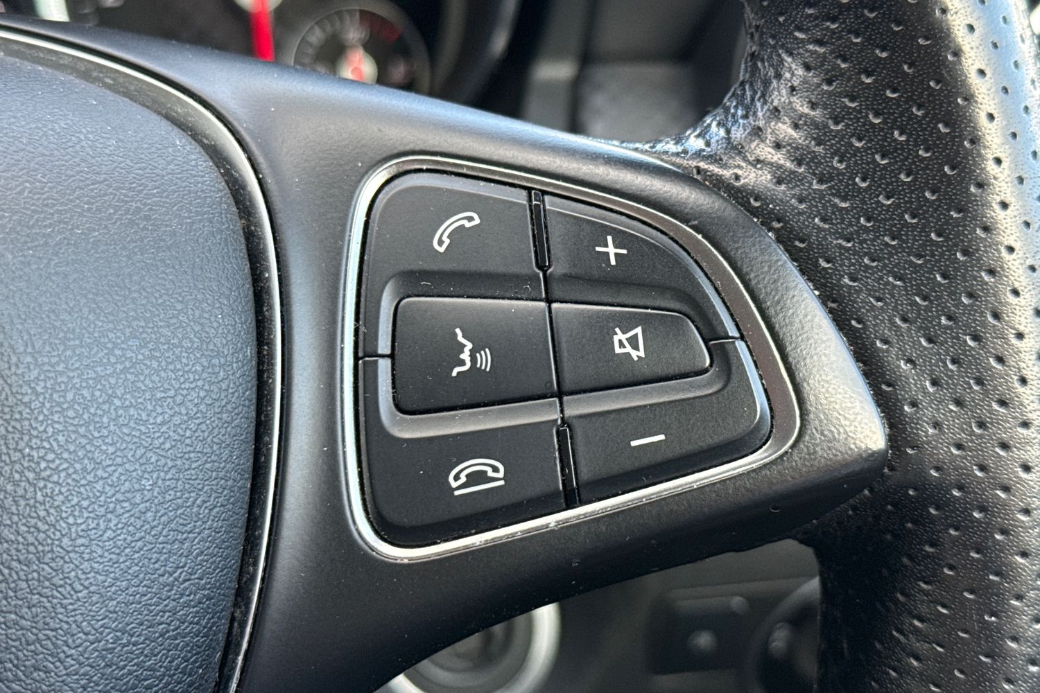 Used Mercedes-Benz A-Class 2016 for sale - 76390820: Photo 33