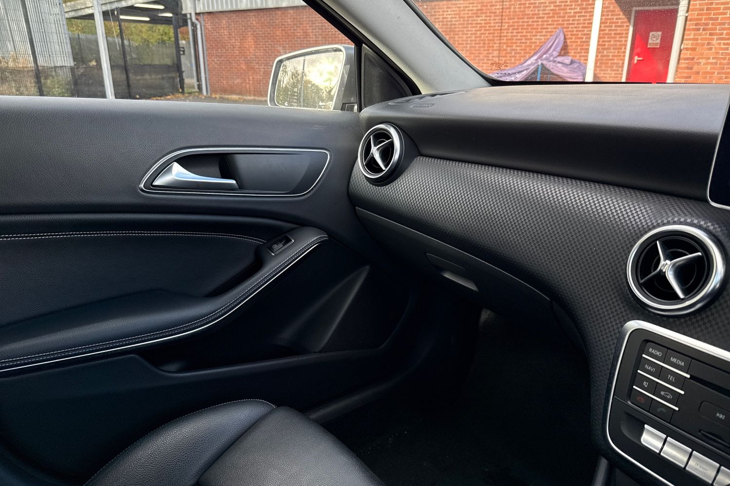 Used Mercedes-Benz A-Class 2016 for sale - 76390820: Photo 35