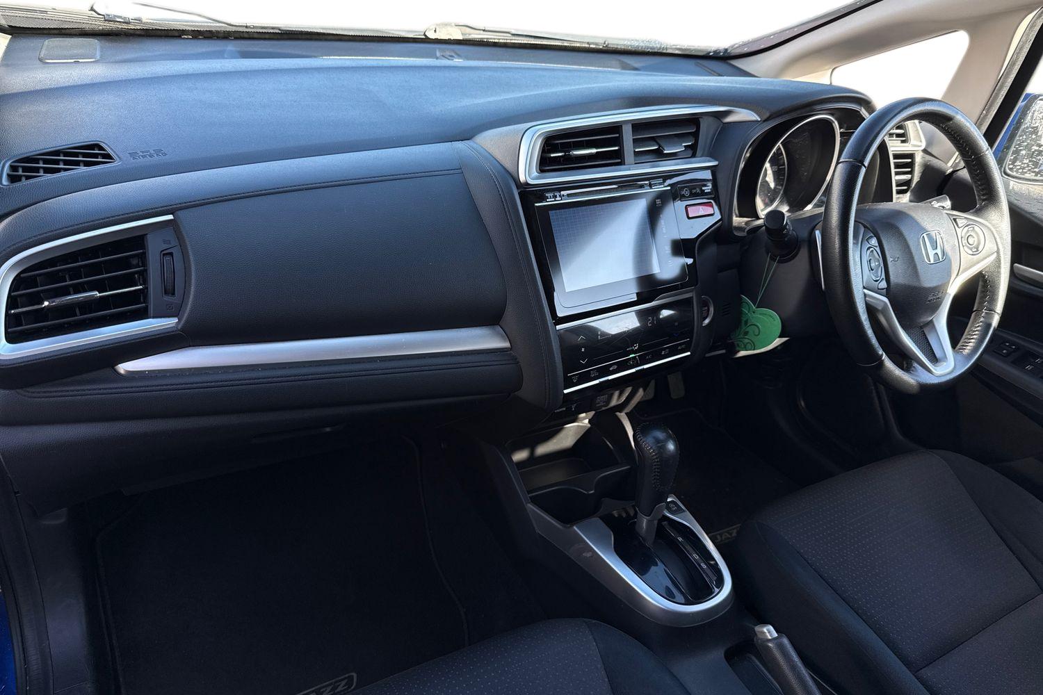 Used Honda Jazz 2015 for sale - 77742268: Photo 16