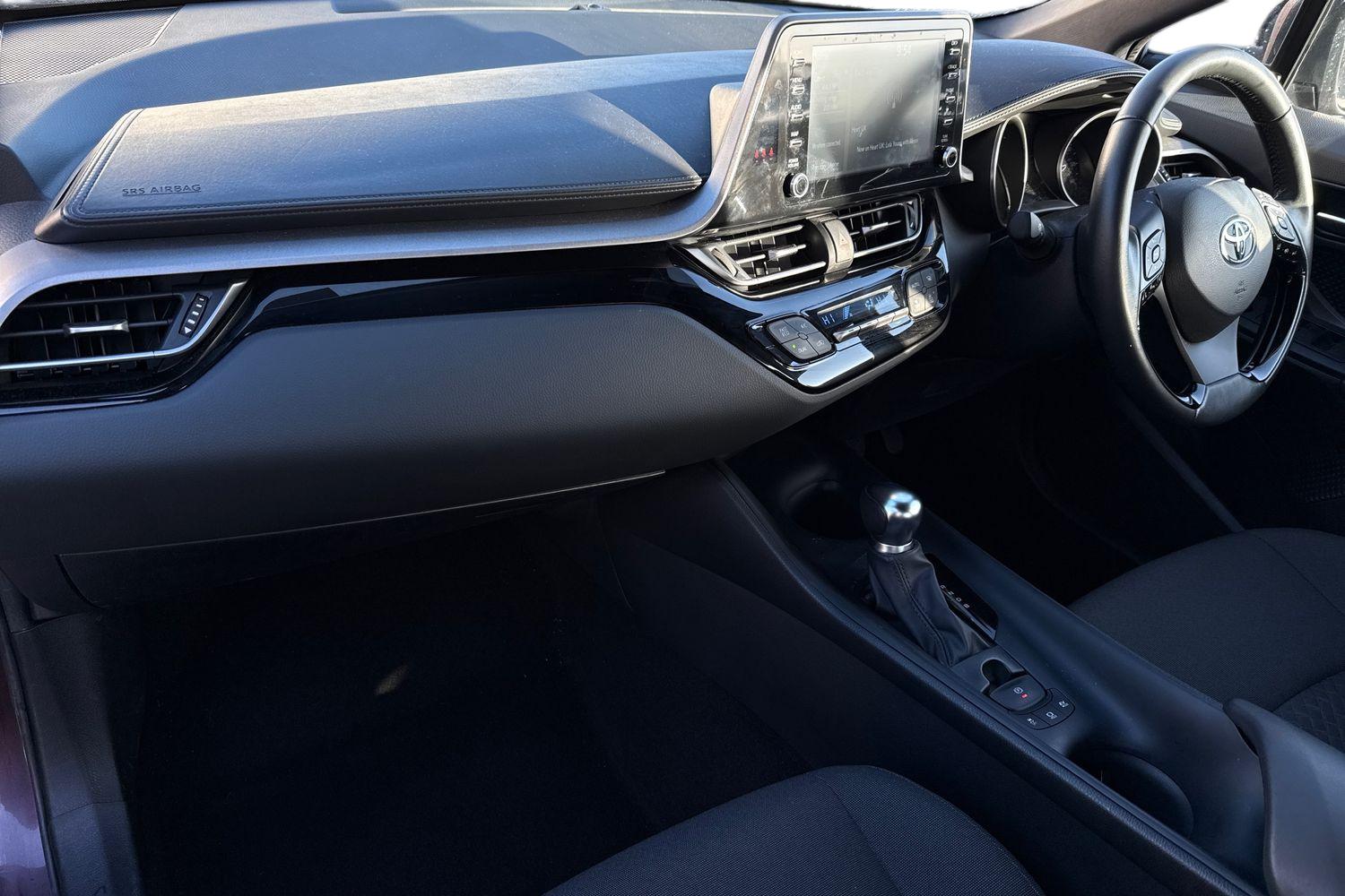 Used Toyota C-HR 2023 for sale - 77355455: Photo 2