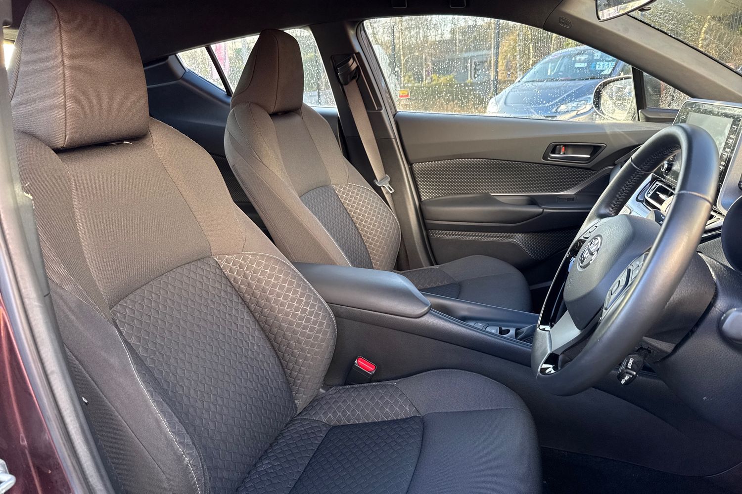 Used Toyota C-HR 2023 for sale - 77355455: Photo 21