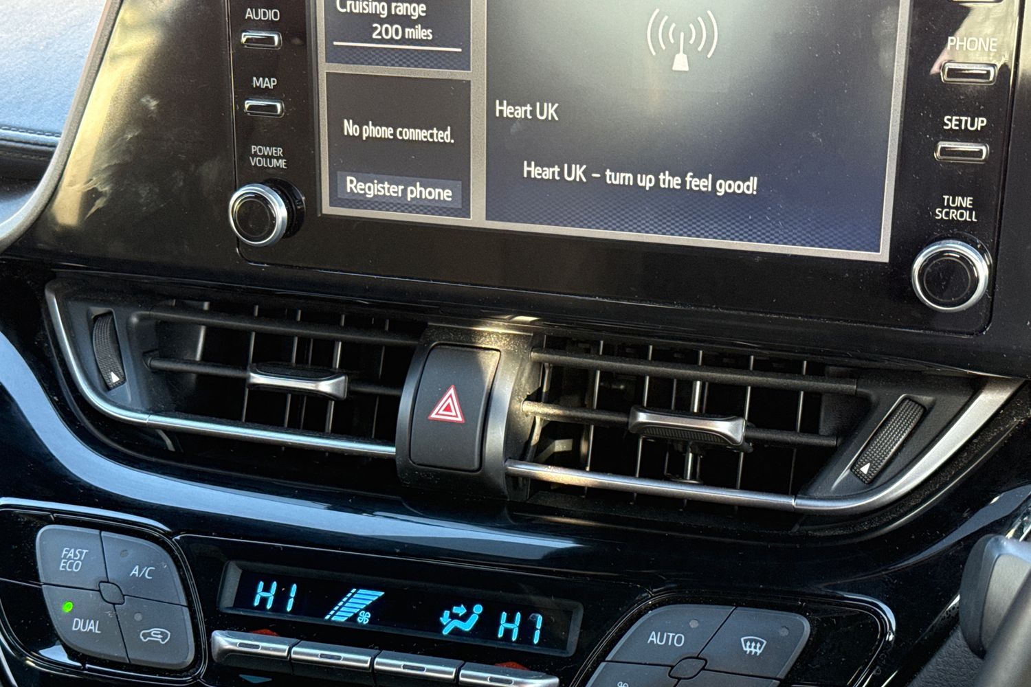 Used Toyota C-HR 2023 for sale - 77355455: Photo 41