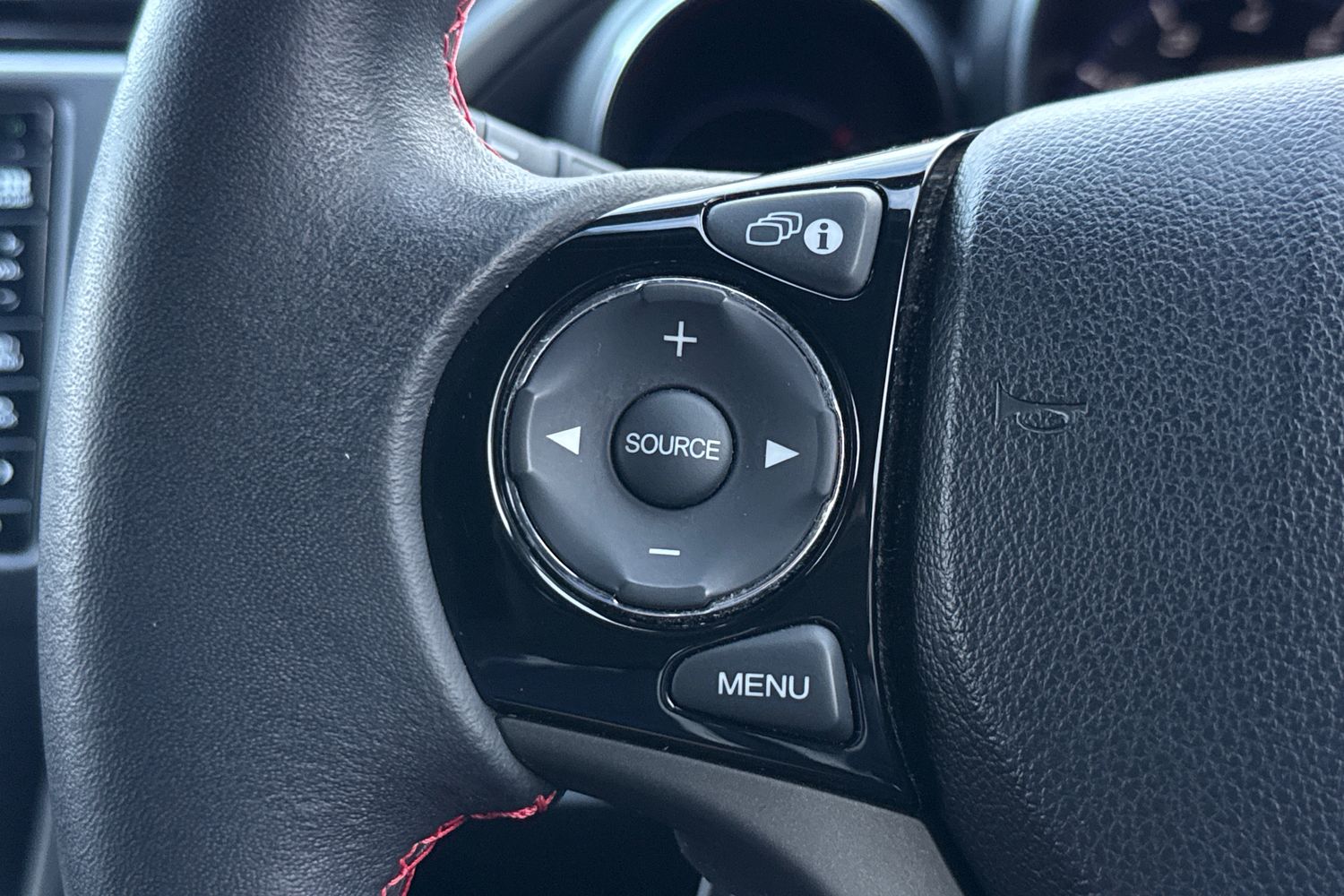 Used Honda Civic 2017 for sale - 76902538: Photo 37