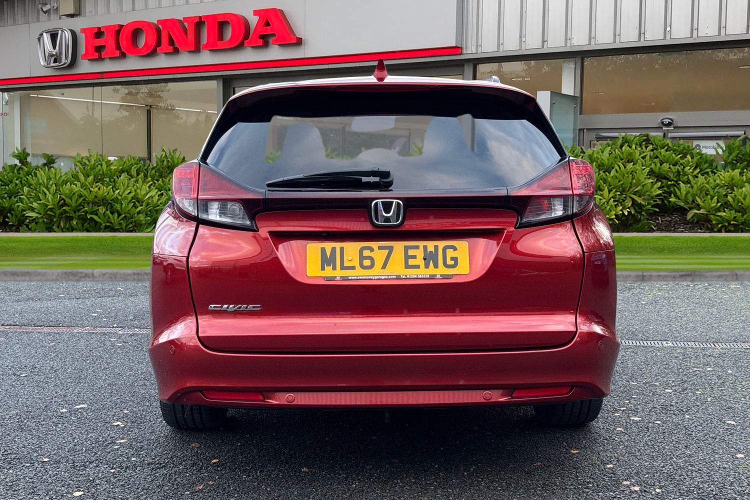 Used Honda Civic 2017 for sale - 76902538: Photo 5