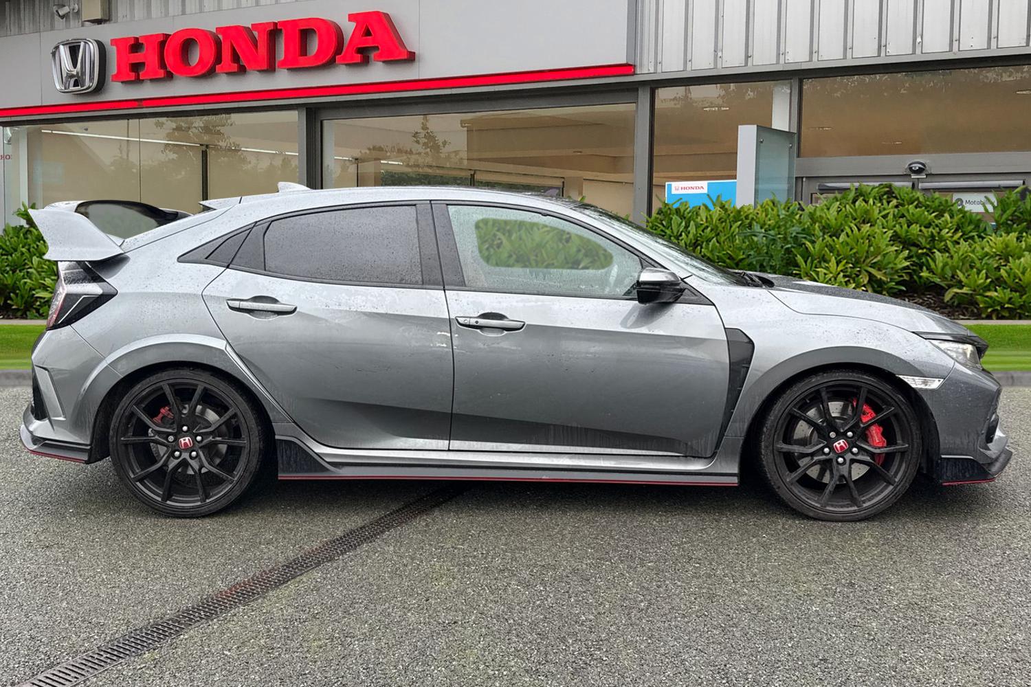 Used Honda Civic 2018 for sale - 77287063: Photo 3