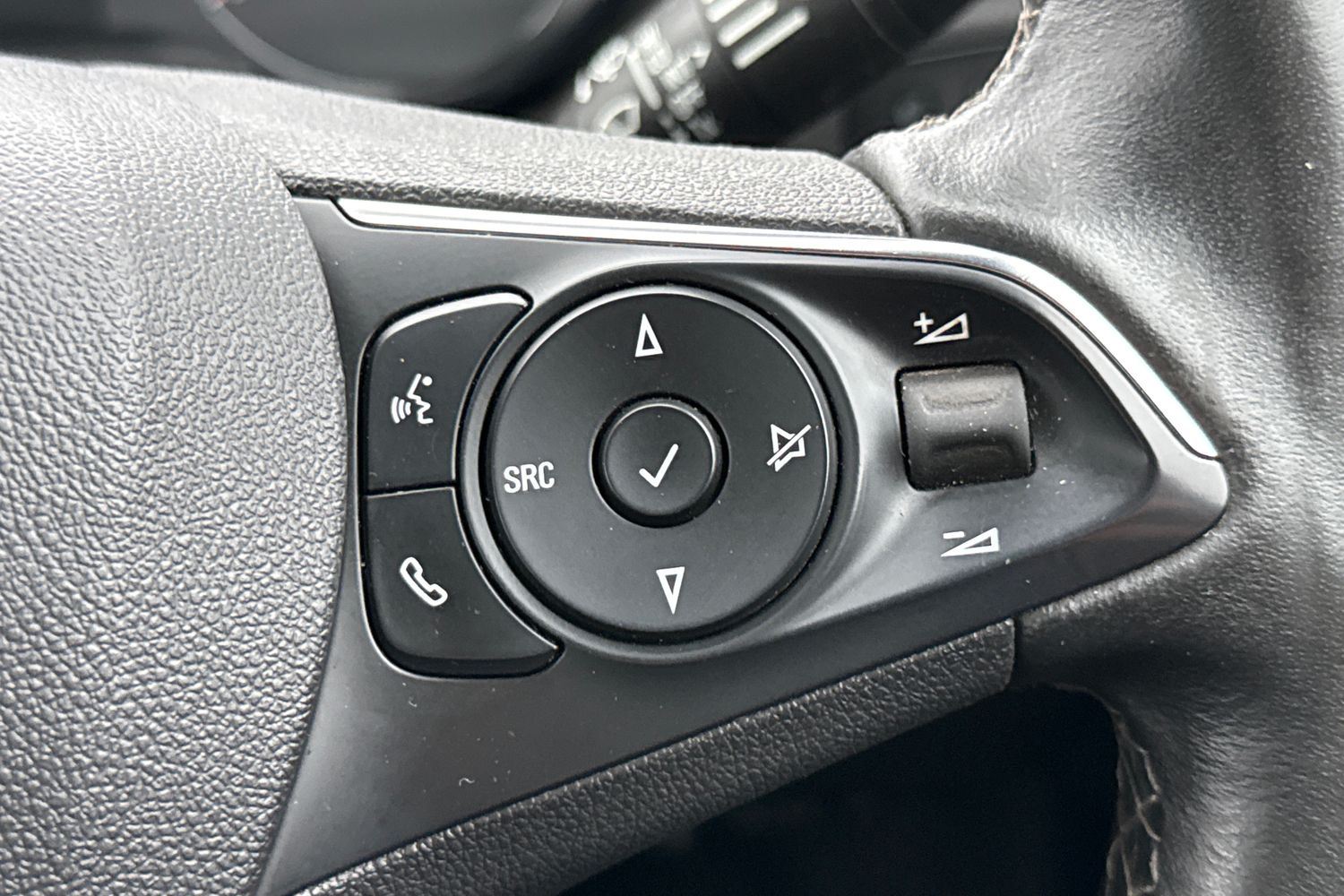 Used Vauxhall Crossland X 2020 for sale - 76546165: Photo 37