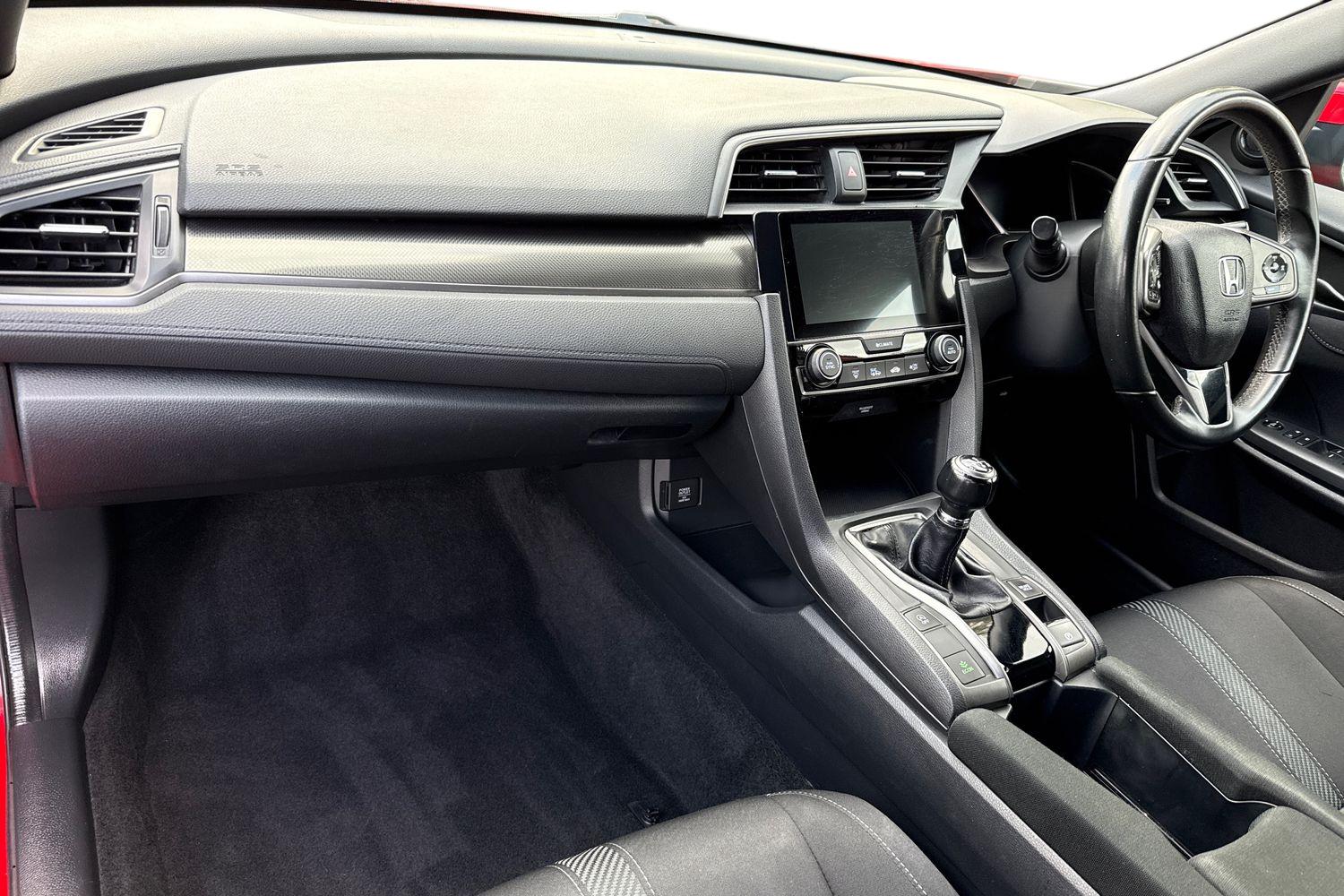 Used Honda Civic 2017 for sale - 76351935: Photo 16