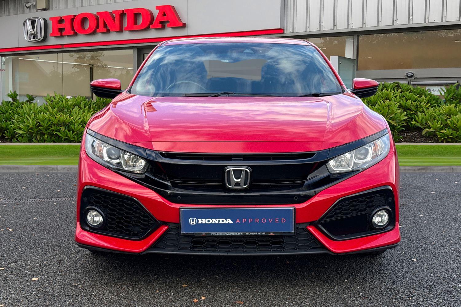 Used Honda Civic 2017 for sale - 76351935: Photo 4