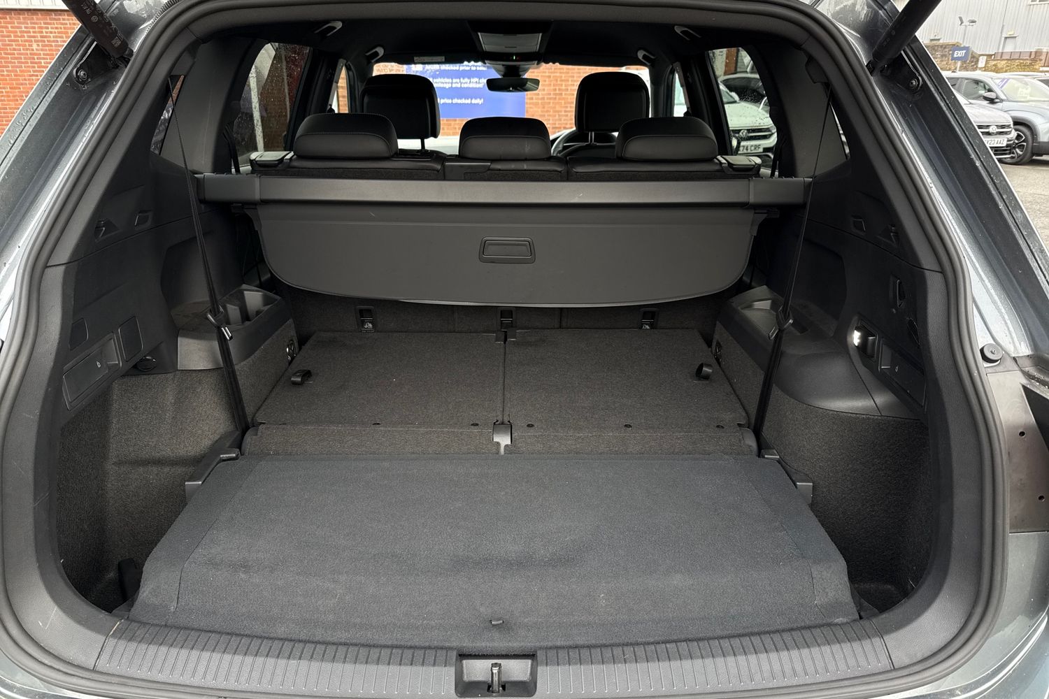 Used Volkswagen Tiguan Allspace 2024 for sale - 77506620: Photo 8