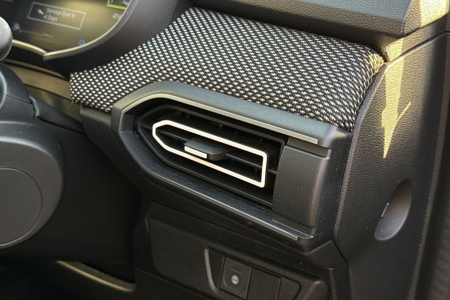 Used Dacia Jogger 2024 for sale - 76909460: Photo 31