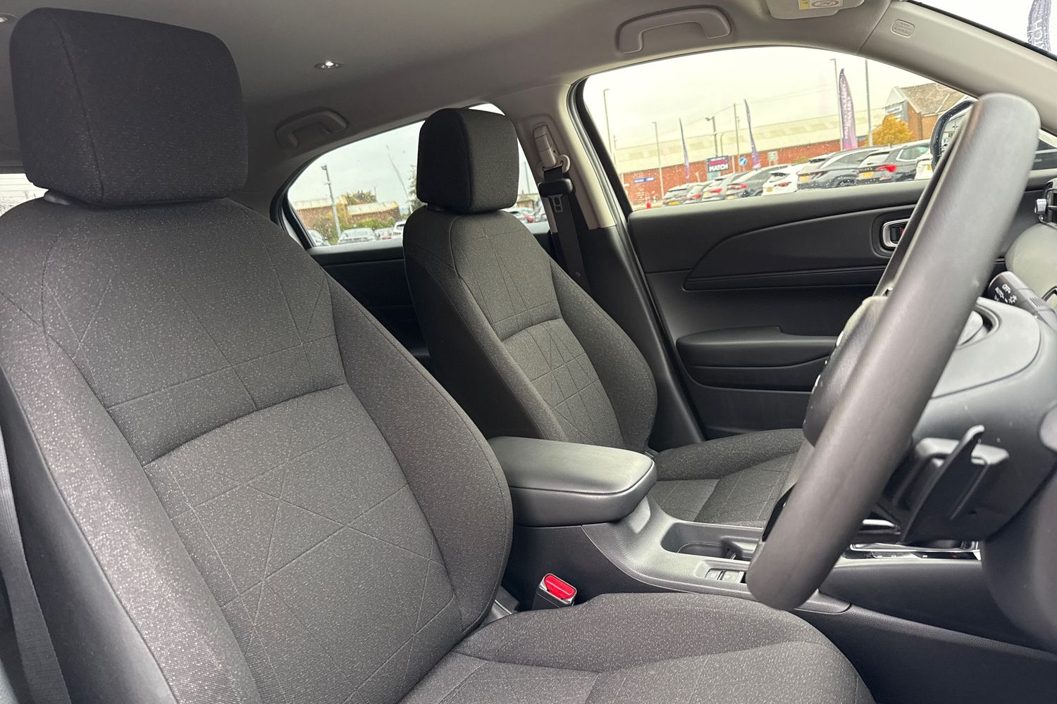 Used Honda HR-V 2024 for sale - 76274541: Photo 24
