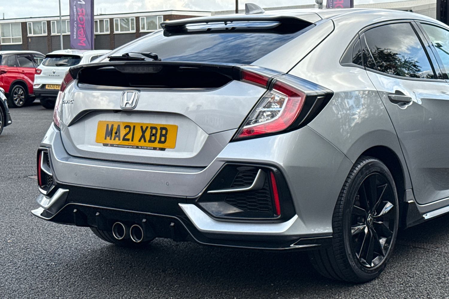 Used Honda Civic 2021 for sale - 76629780: Photo 10